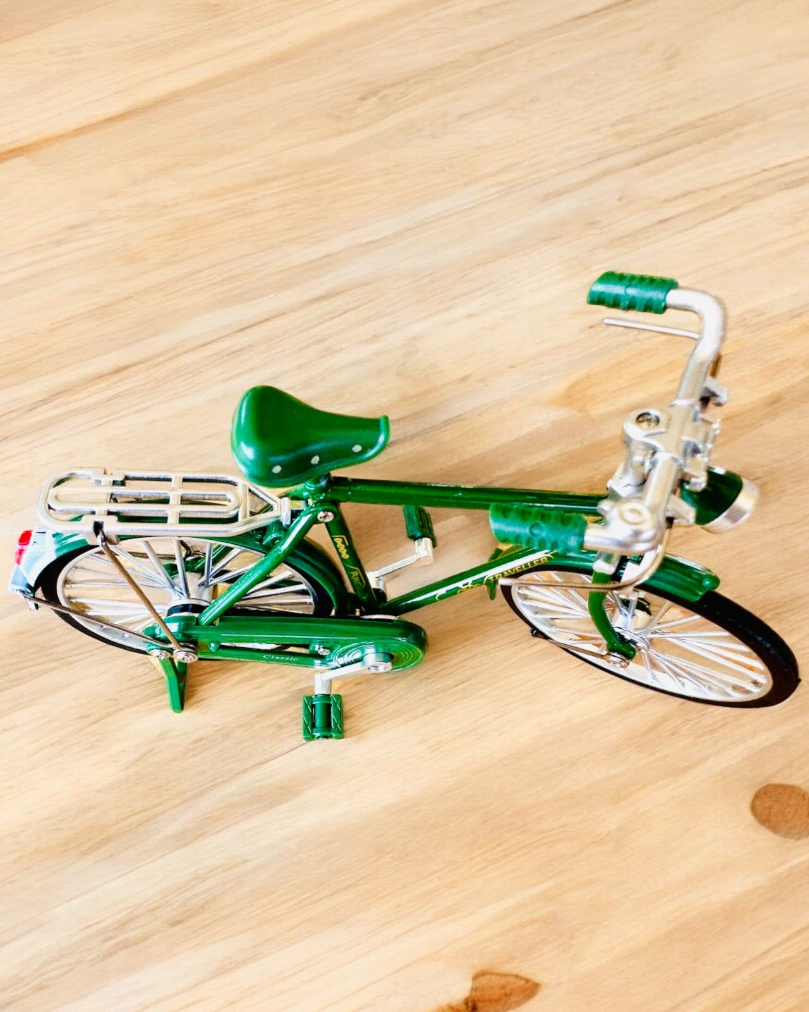 Model kola "Retro Classic" - Miniatura s Gravírováním, ideální jako dárek