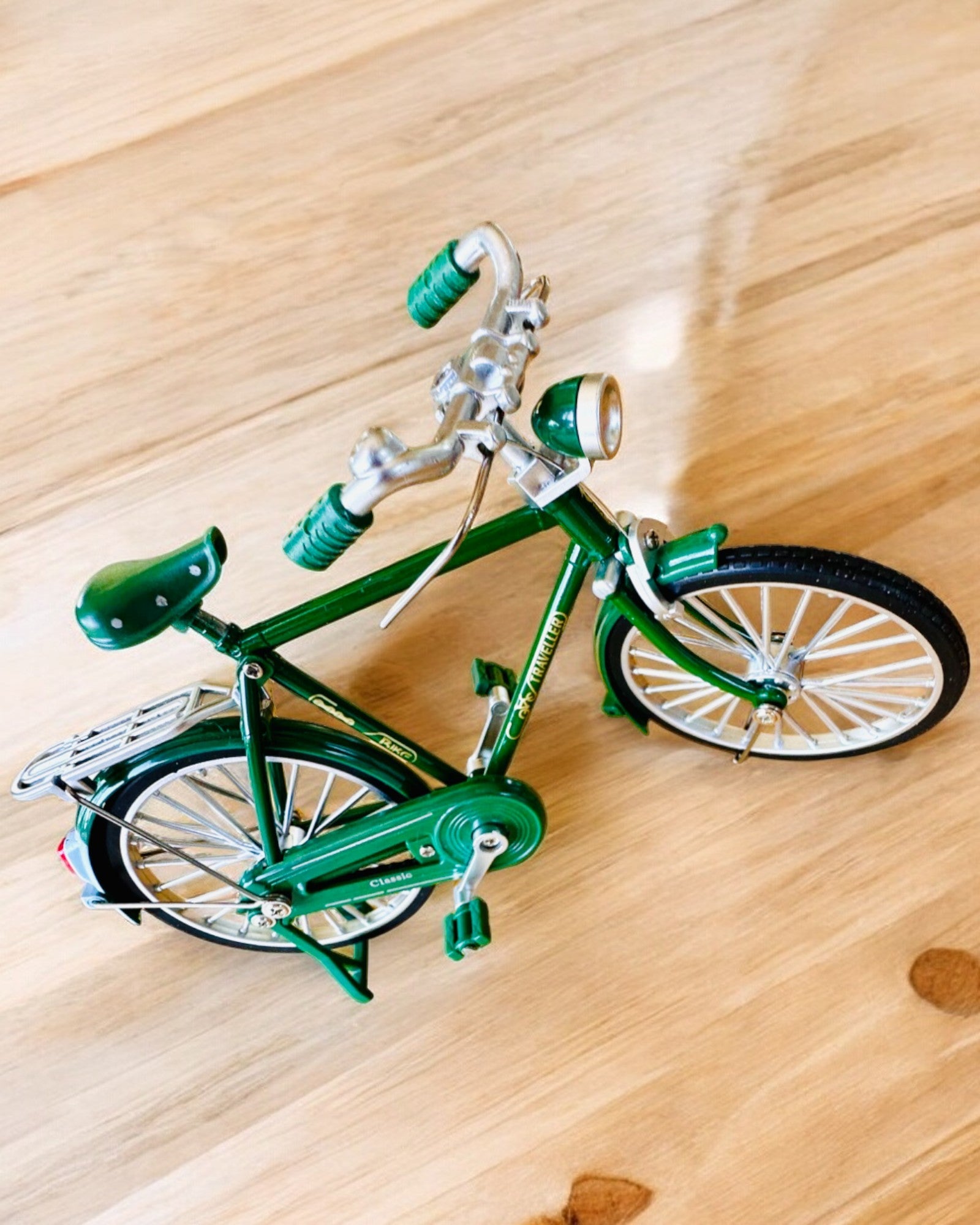 Model kola "Retro Classic" - Miniatura s Gravírováním, ideální jako dárek