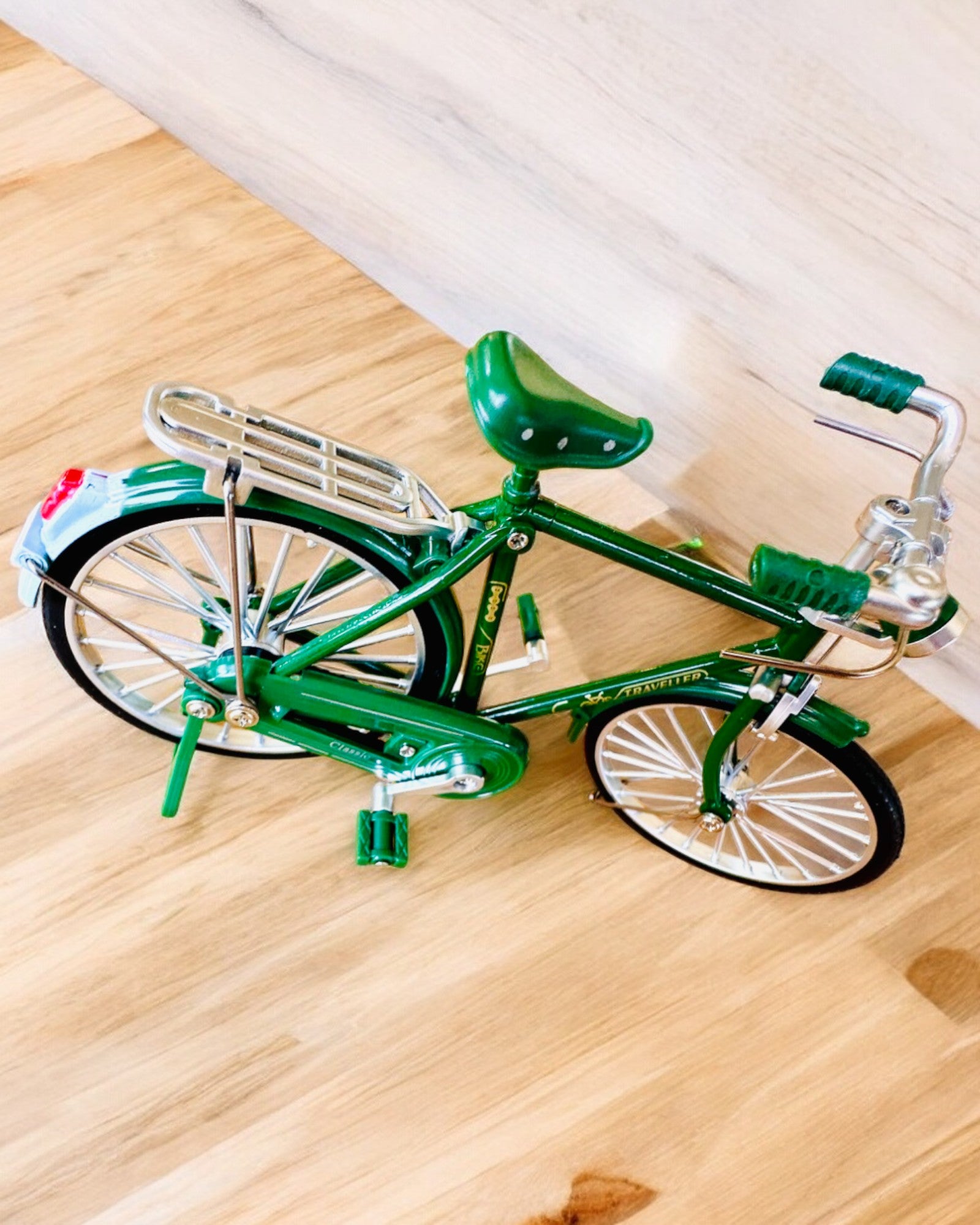 Model kola "Retro Classic" - Miniatura s Gravírováním, ideální jako dárek