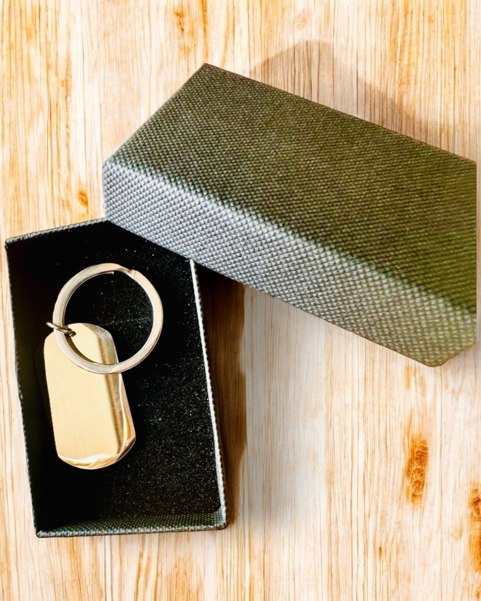 Vojenský ID přívěsek "Psí známka" z nerezové oceli – Personalizované gravírování