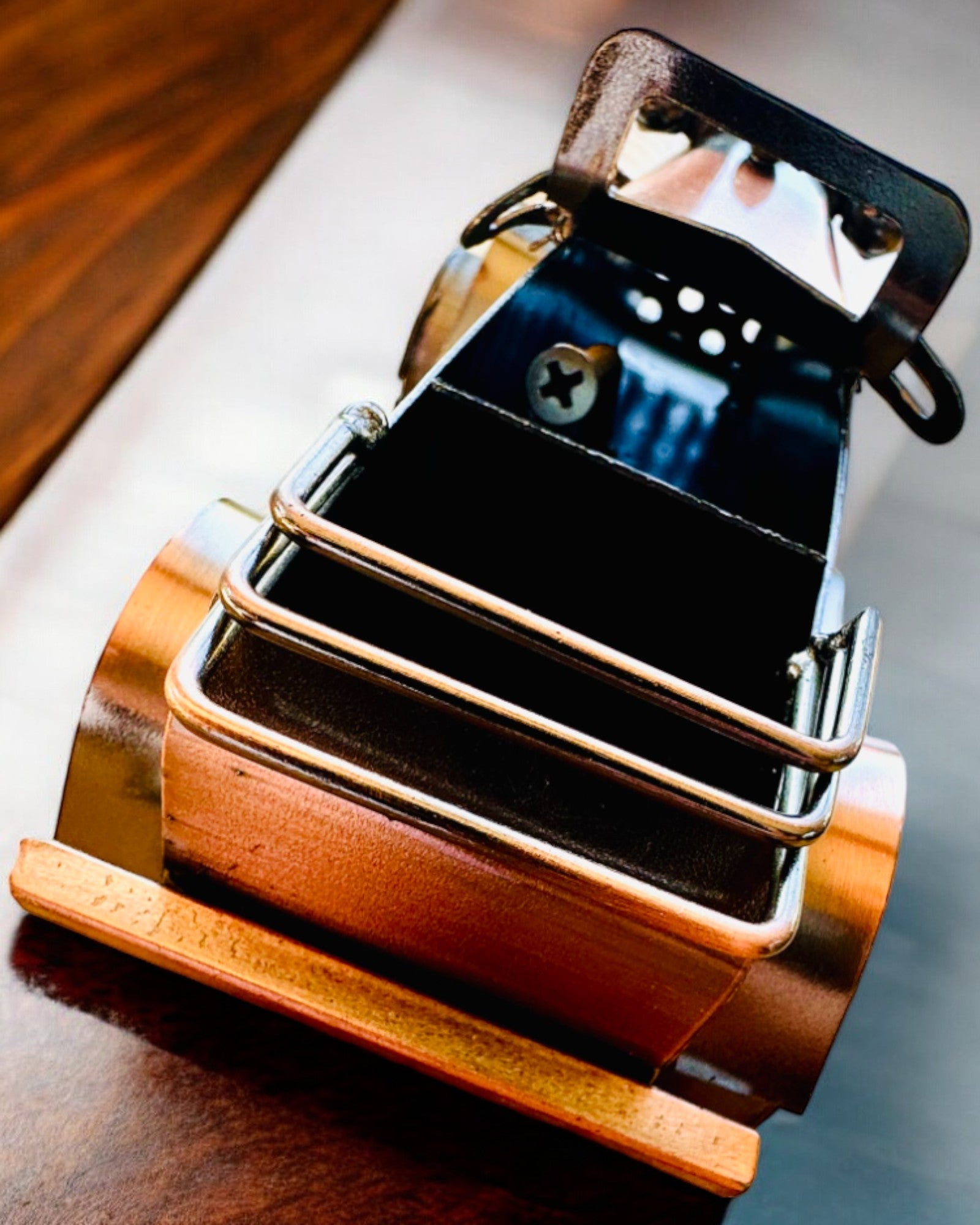 Retro klasické autíčko, auto, z železa - Kolekce "Vintage Drive", model auta, personalizace gravírováním jako dárek