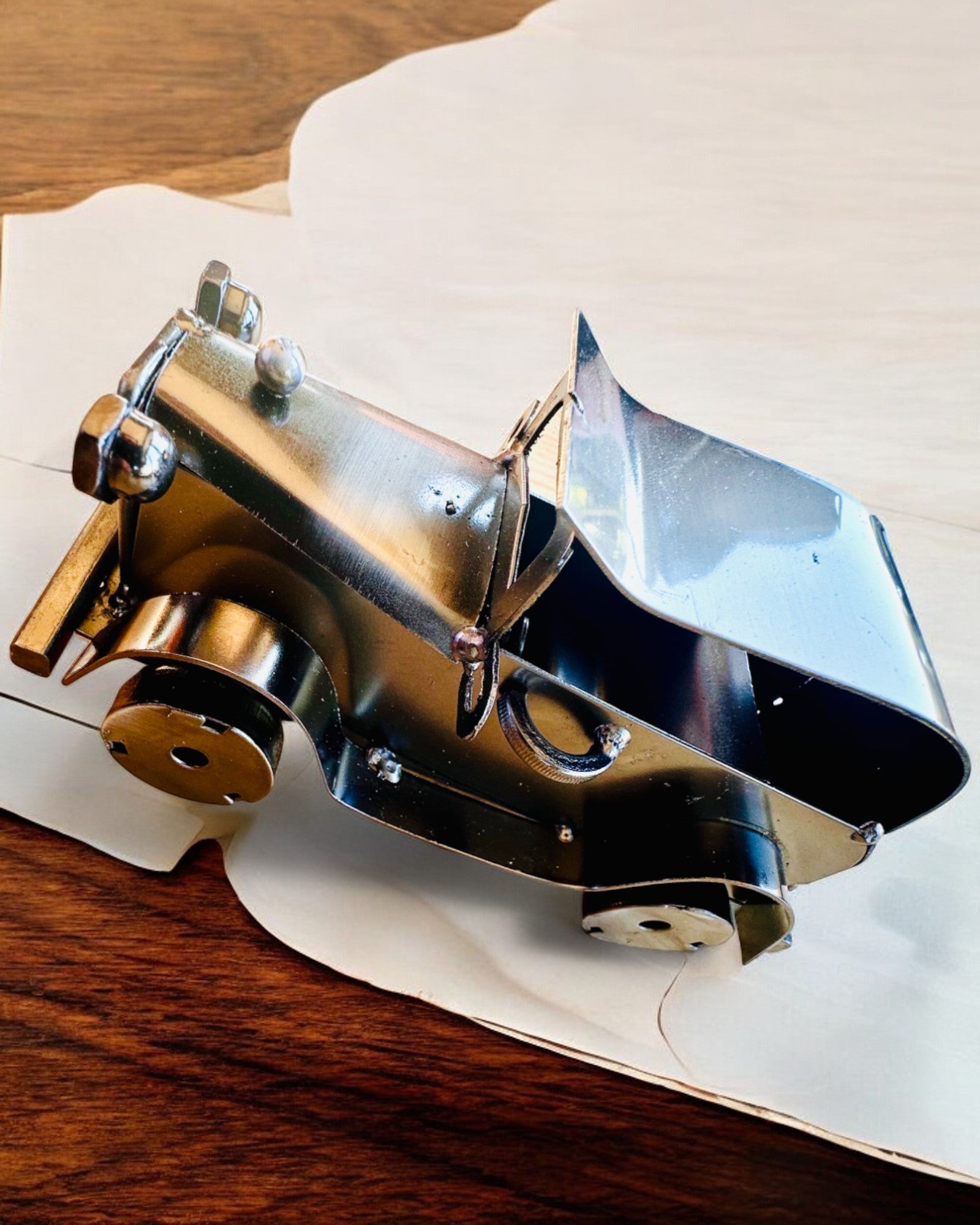 Retro klasické autíčko, auto, z železa - Kolekce "Vintage Drive", model auta, personalizace gravírováním jako dárek