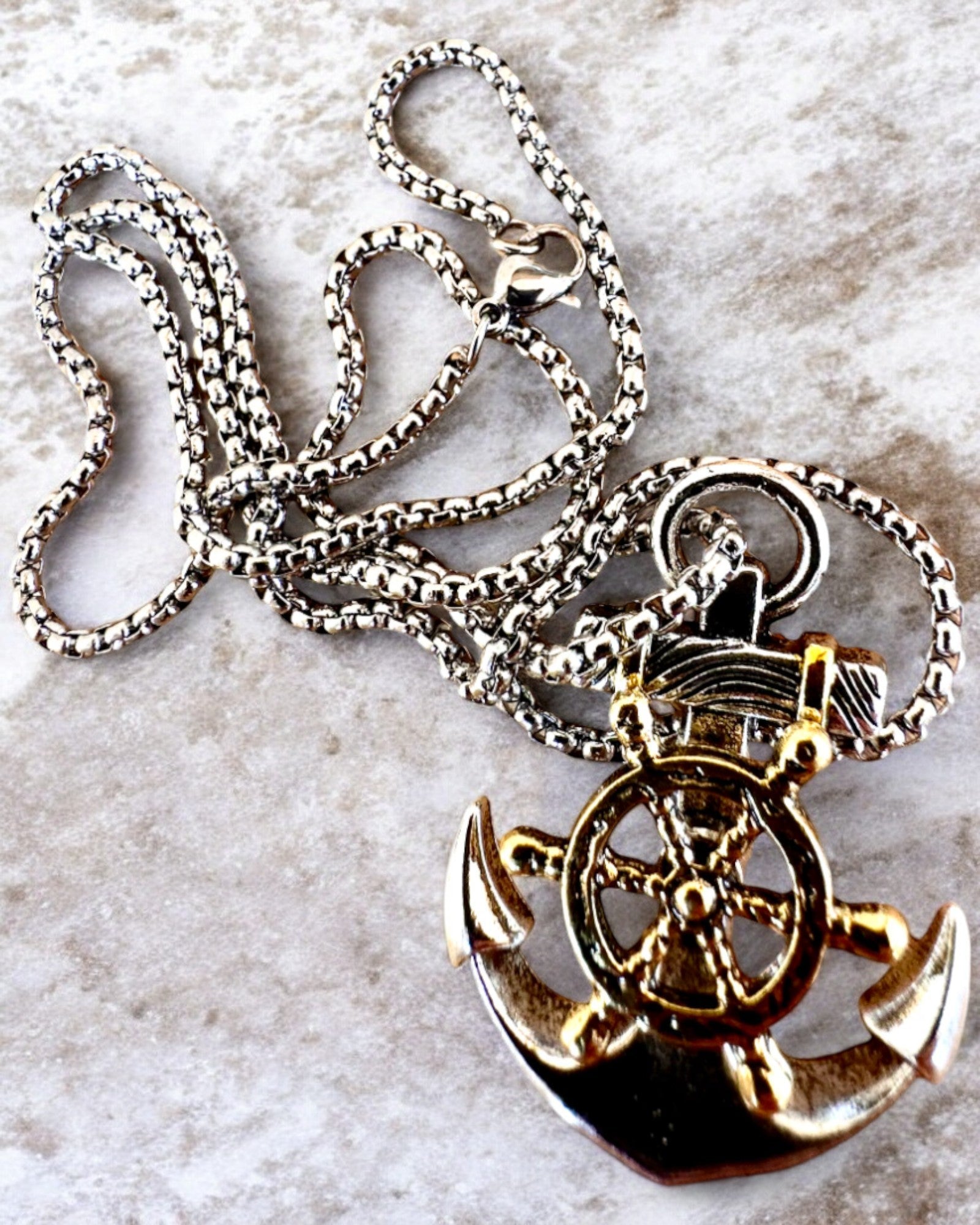 Amulet Morski Kotwica Kapitana, naszyjnik z opcją grawerowania na prezent