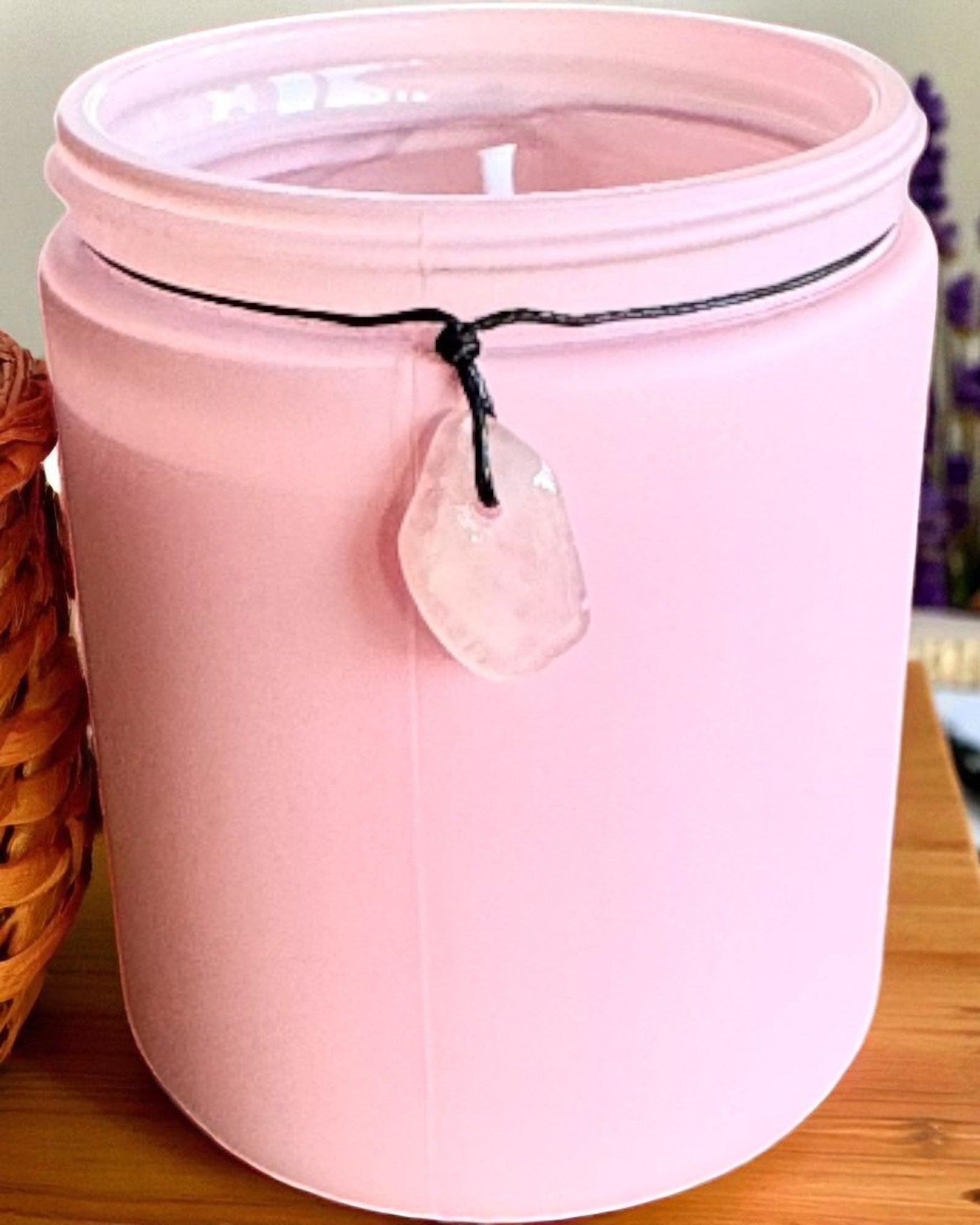 Świeca sojowa intencyjna Kwarc Różowy – miłość, harmonia i spokój serca, 250 ml, możliwość personalizacji na prezent
