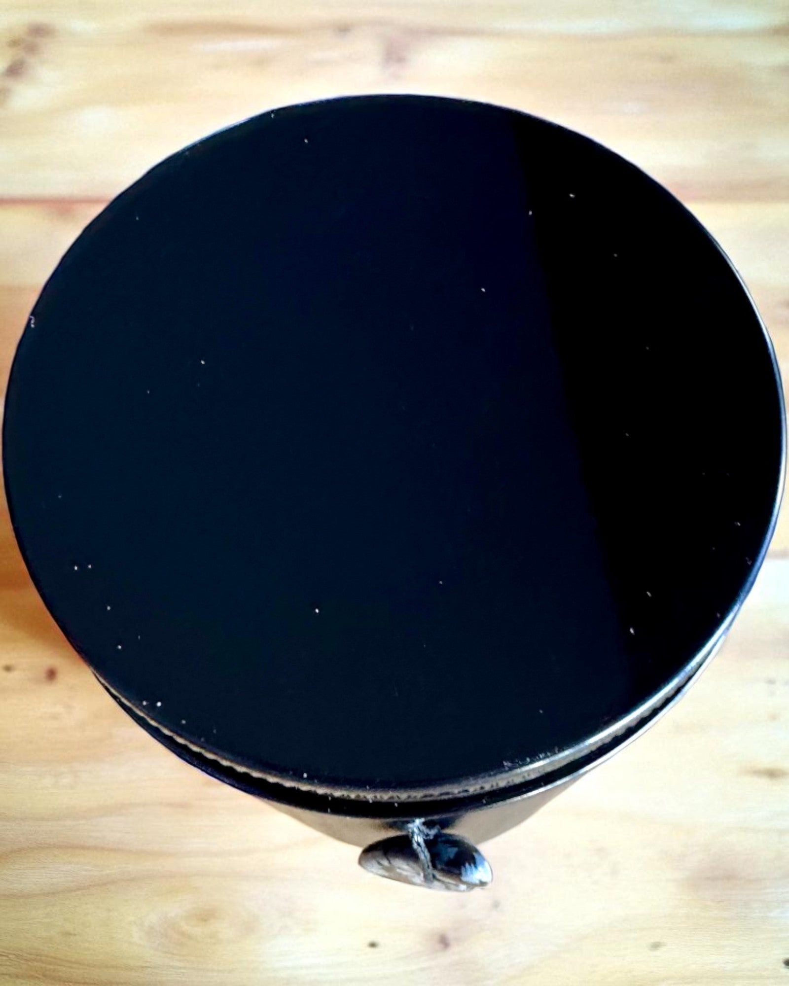 Sójová záměrná svíčka Obsidián – sebevědomí a vnitřní síla, 250 ml, možnost personalizace jako dárek