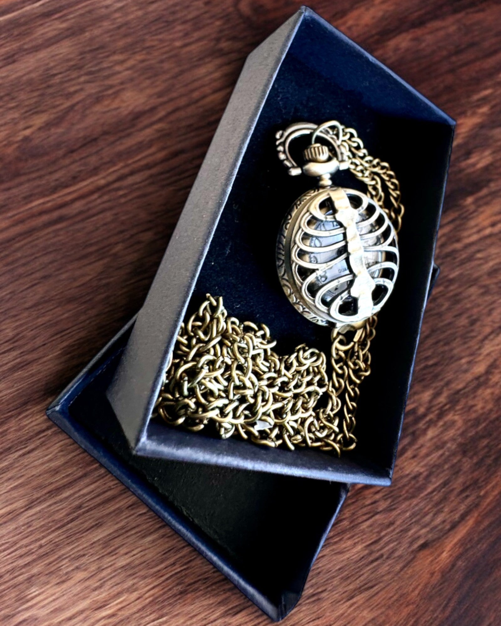 Kapesní hodinky "Rybia Łuska" s možností gravírování jako dárek