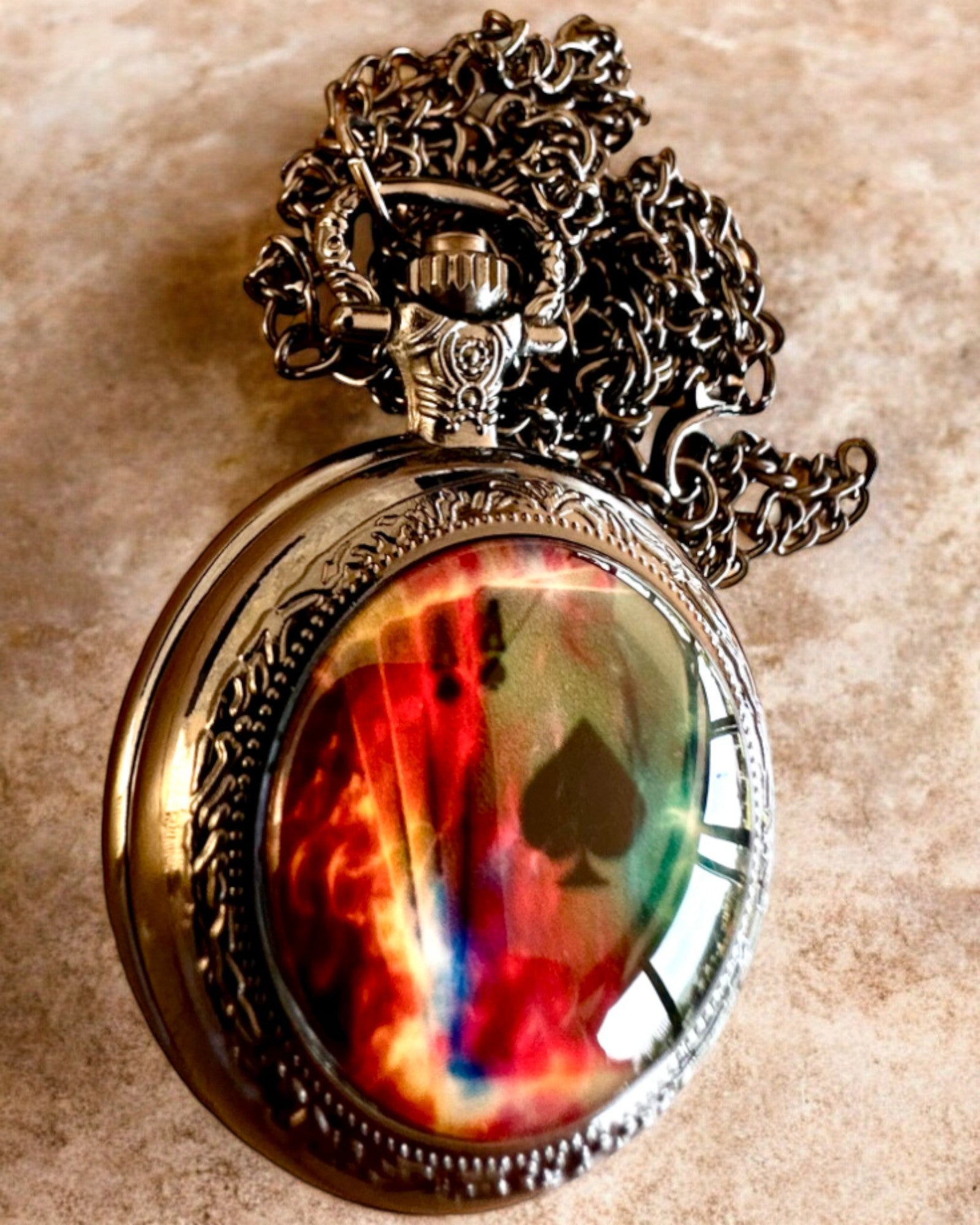 Kapesní hodinky "Magická Talia" - Stylový doplněk z nerezové oceli, personalizace gravírováním jako dárek