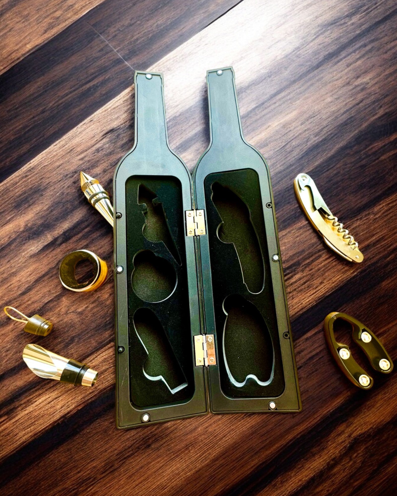 Sada na víno "Sommelier's Delight" - možnost personalizace gravírováním jako dárek