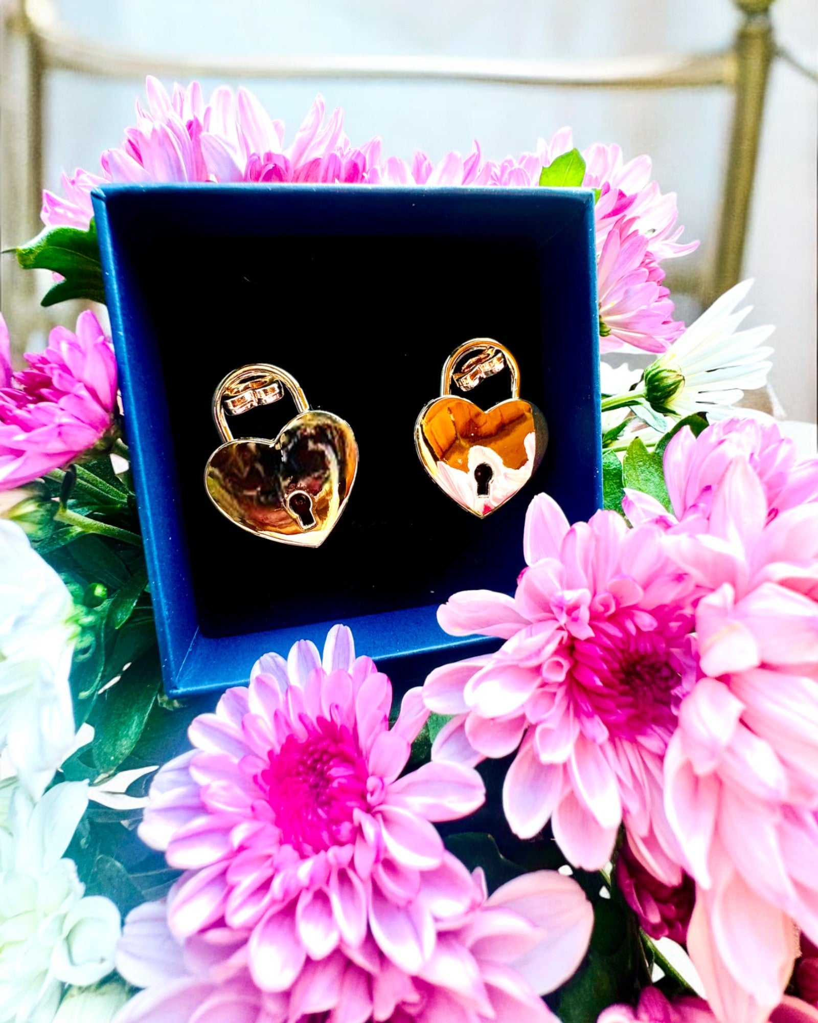 Milostné mini zámky Srdce DeLuxe, sada 2 zámků s klíčky, 6 variant na výběr, možnost personalizace gravírováním jako dárek
