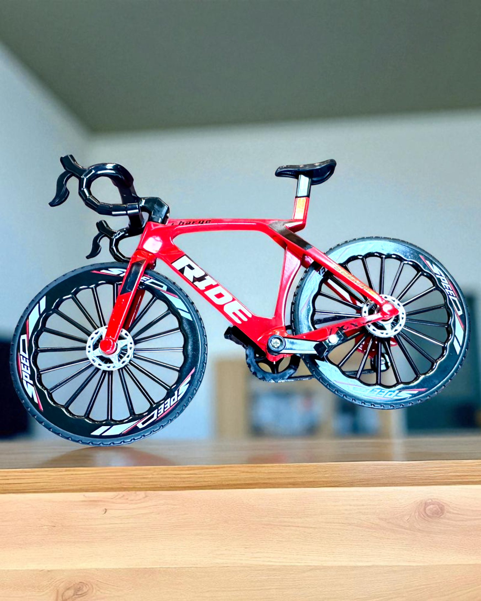 Mini Rower „Speedster” – sběratelský model s možností gravírování, 2 varianty na výběr