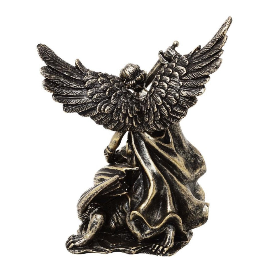 Figurka Święty Michał walczący ze smokiem - polyresin - MC-23146