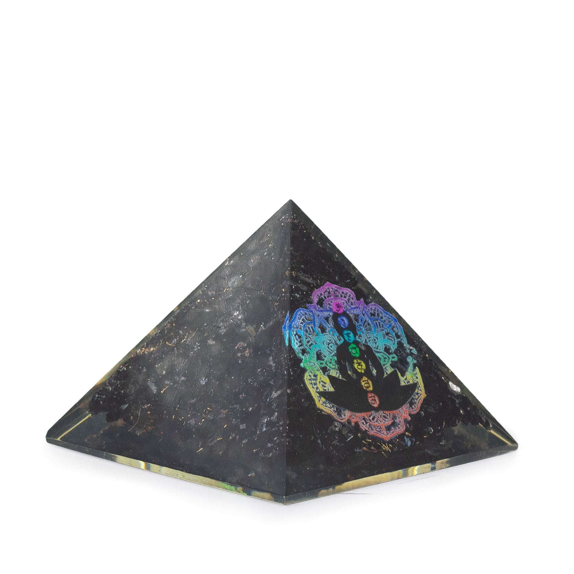 Malá orgonitová pyramida z černého turmalínu 5,5x4,5 cm s motivem Buddhy a čaker