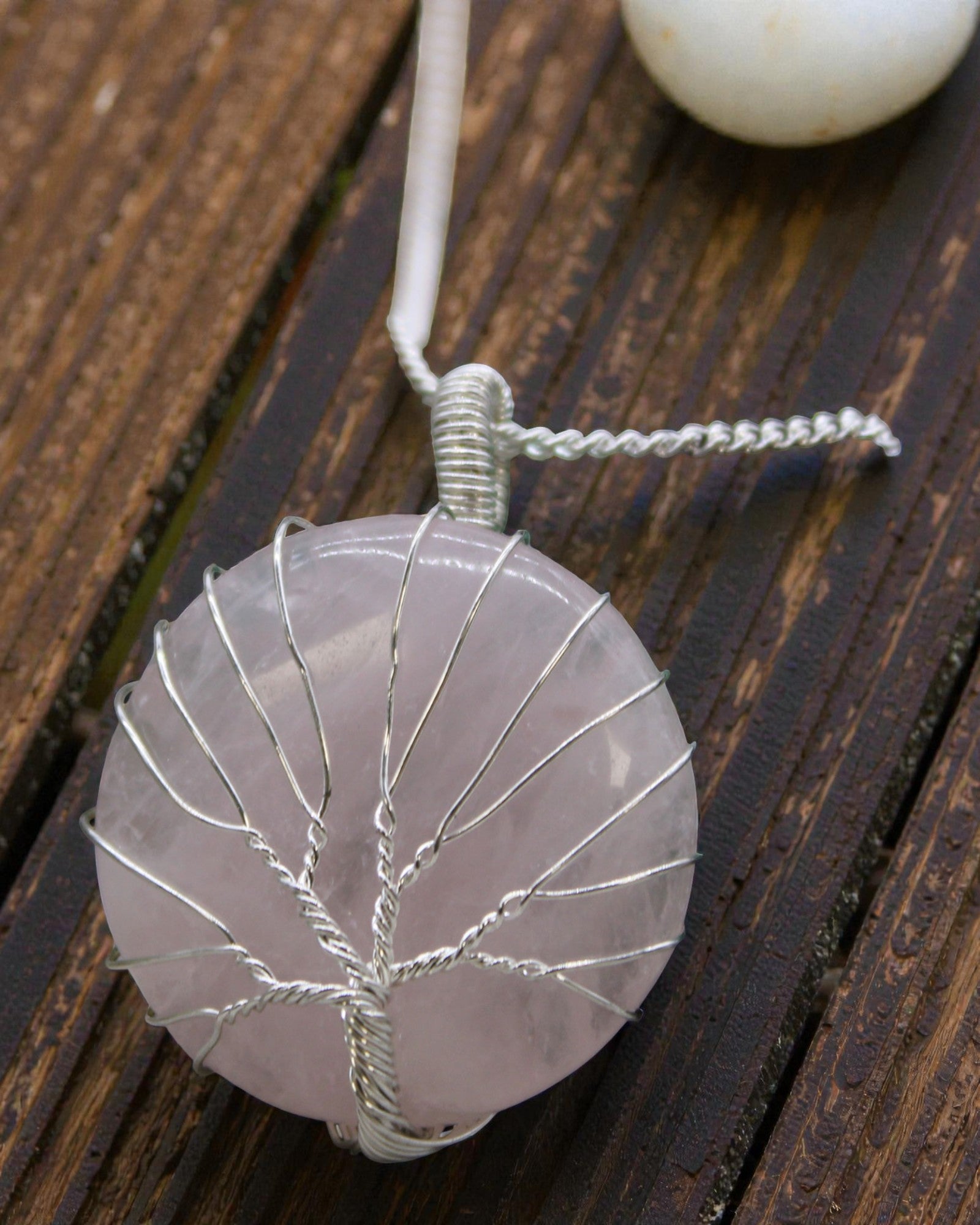 Strom lásky – náhrdelník s růženínem a Stromem života