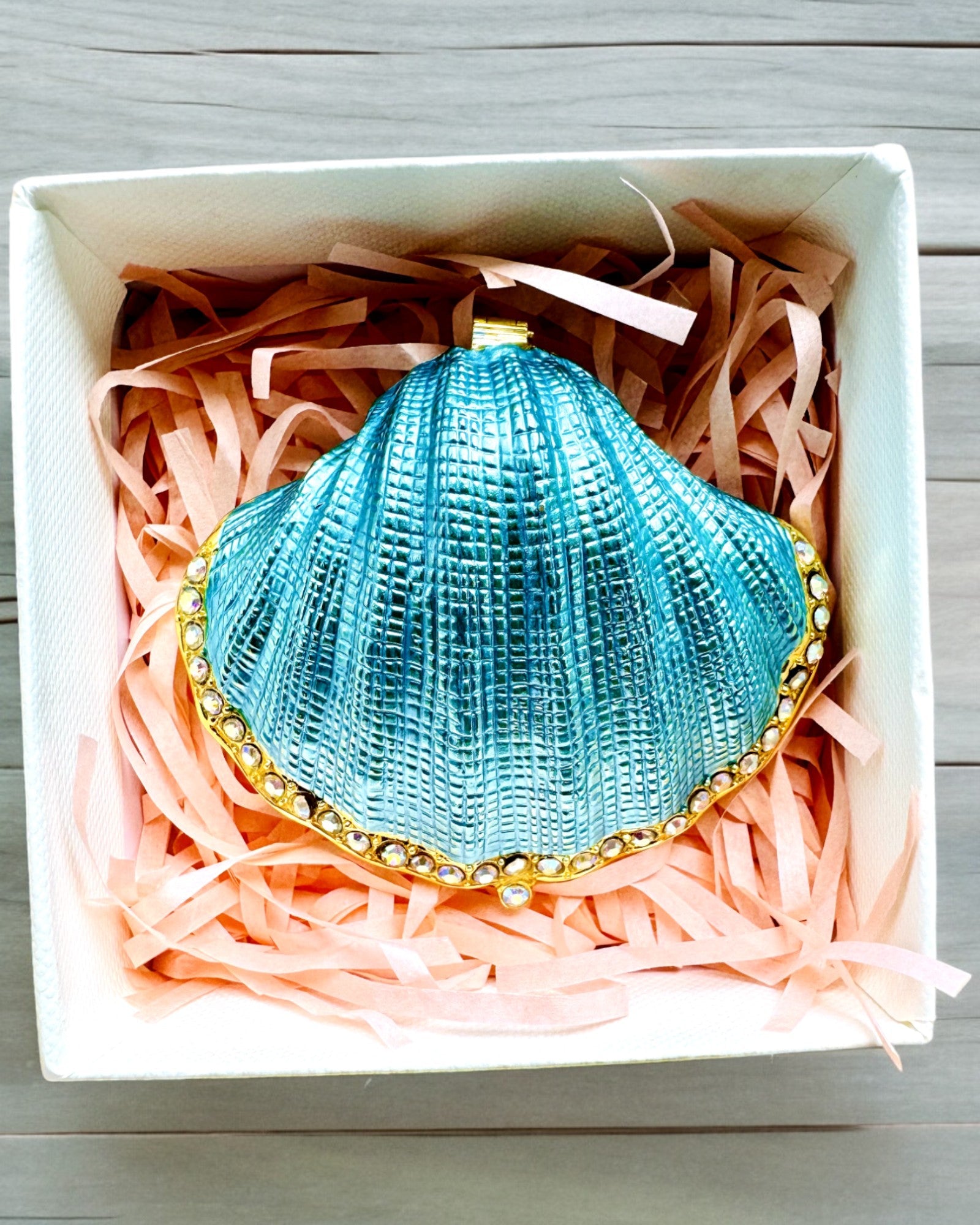 Skarbiec Wspomnień Muszelka - Schránka na šperky s možností personalizace gravírováním, dárek