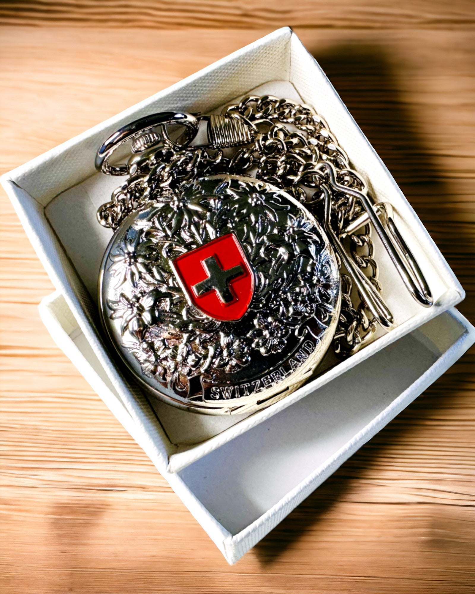 Kapesní hodinky "Heritage Helvetia" s možností gravírování