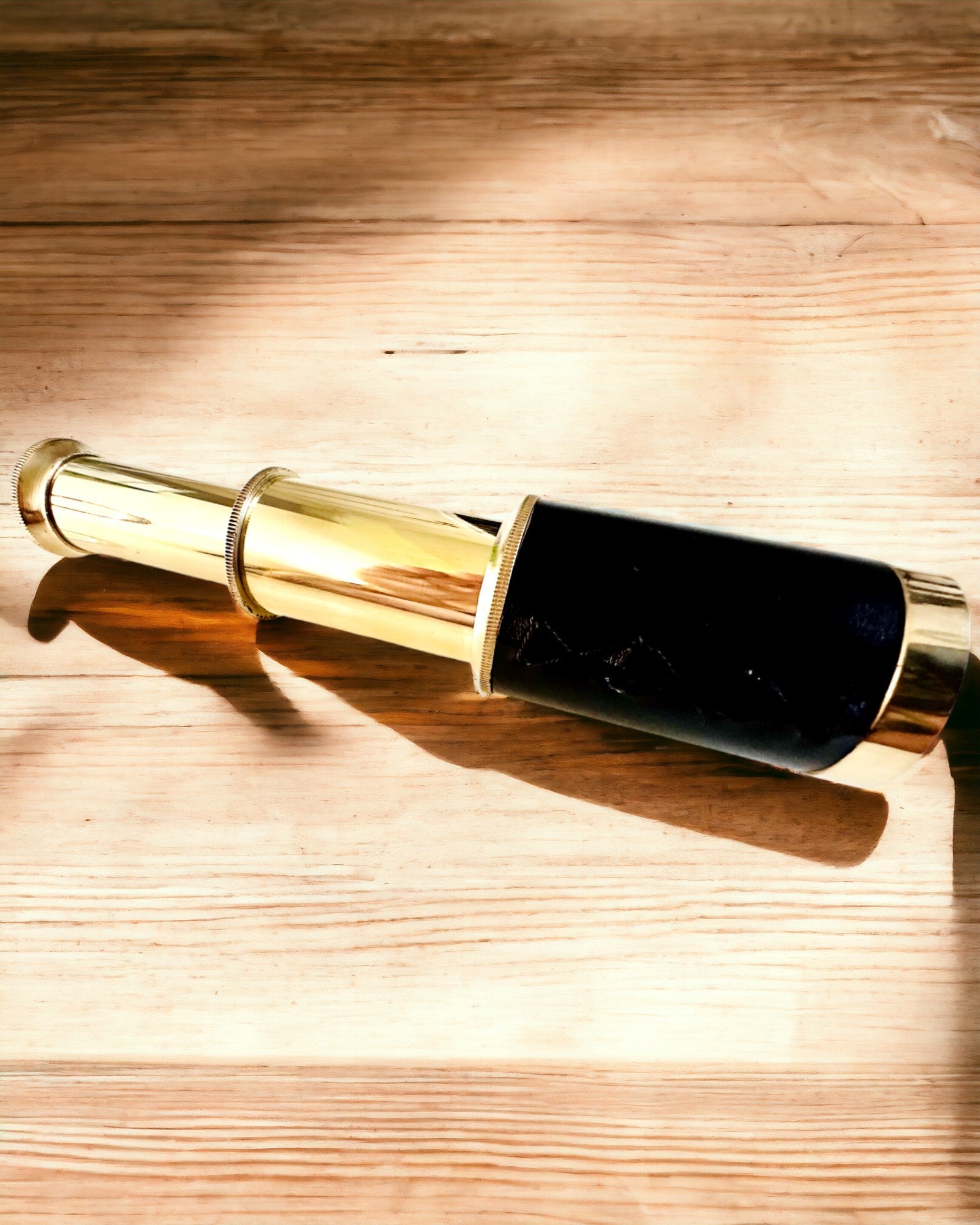 Luneta Cestovatele „Ráj“ – Ruční Práce, s Možností Personalizace Gravírováním