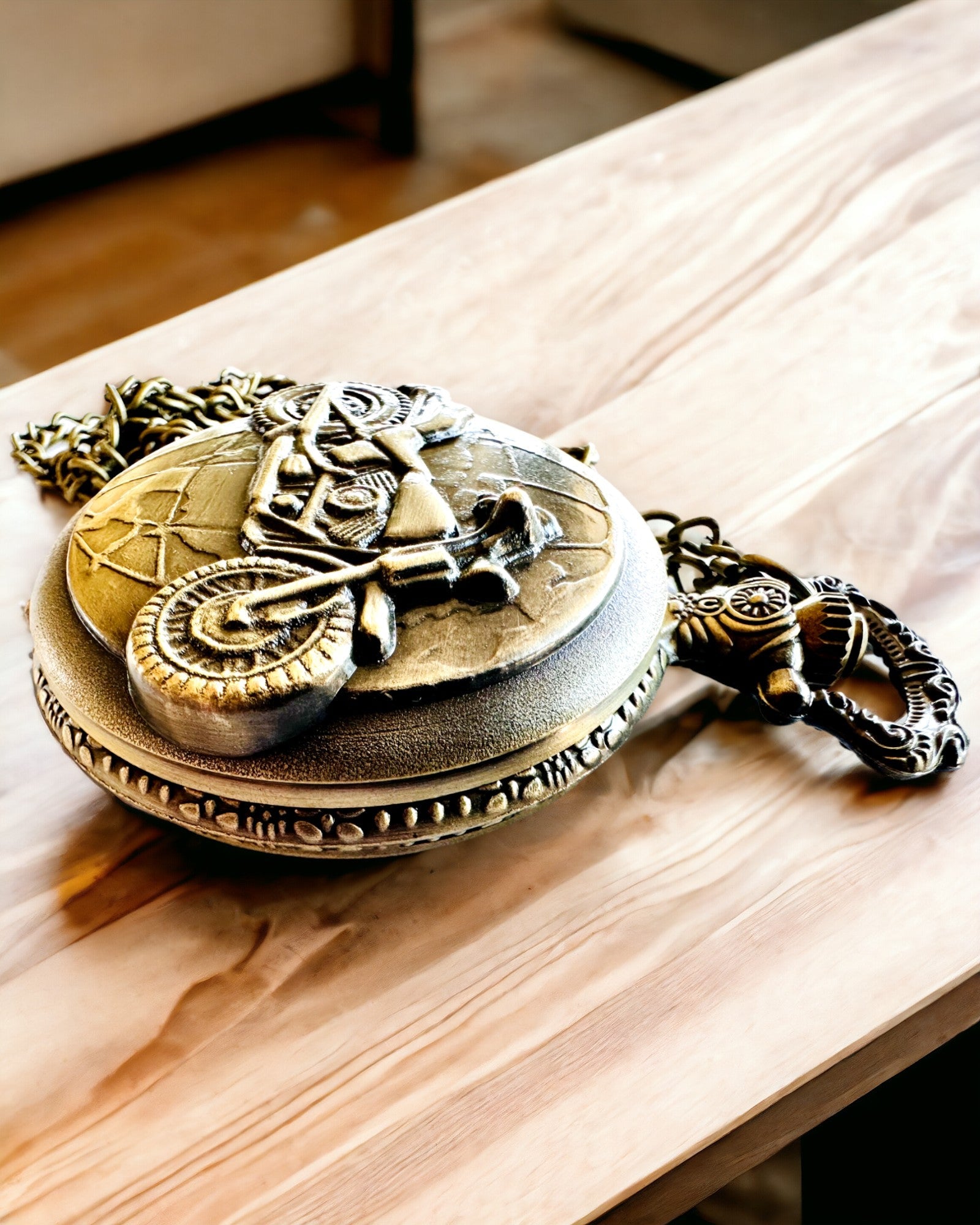 Kapesní hodinky "Motocyklový elegán" – Gravírování