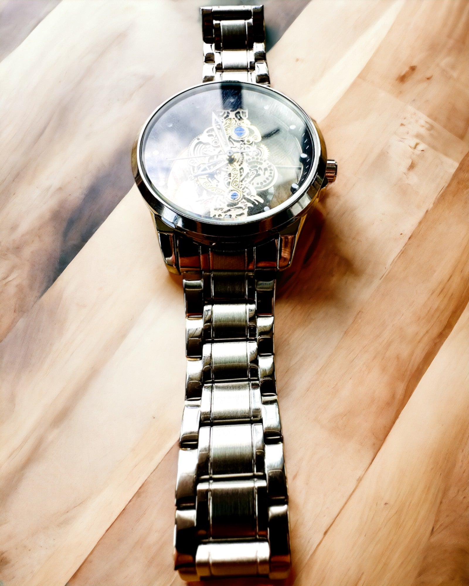 Elegantní pánské hodinky KIMSDUN Prestige Transparentní Mechanismus a Sportovní Elegance, možnost personalizace gravírováním