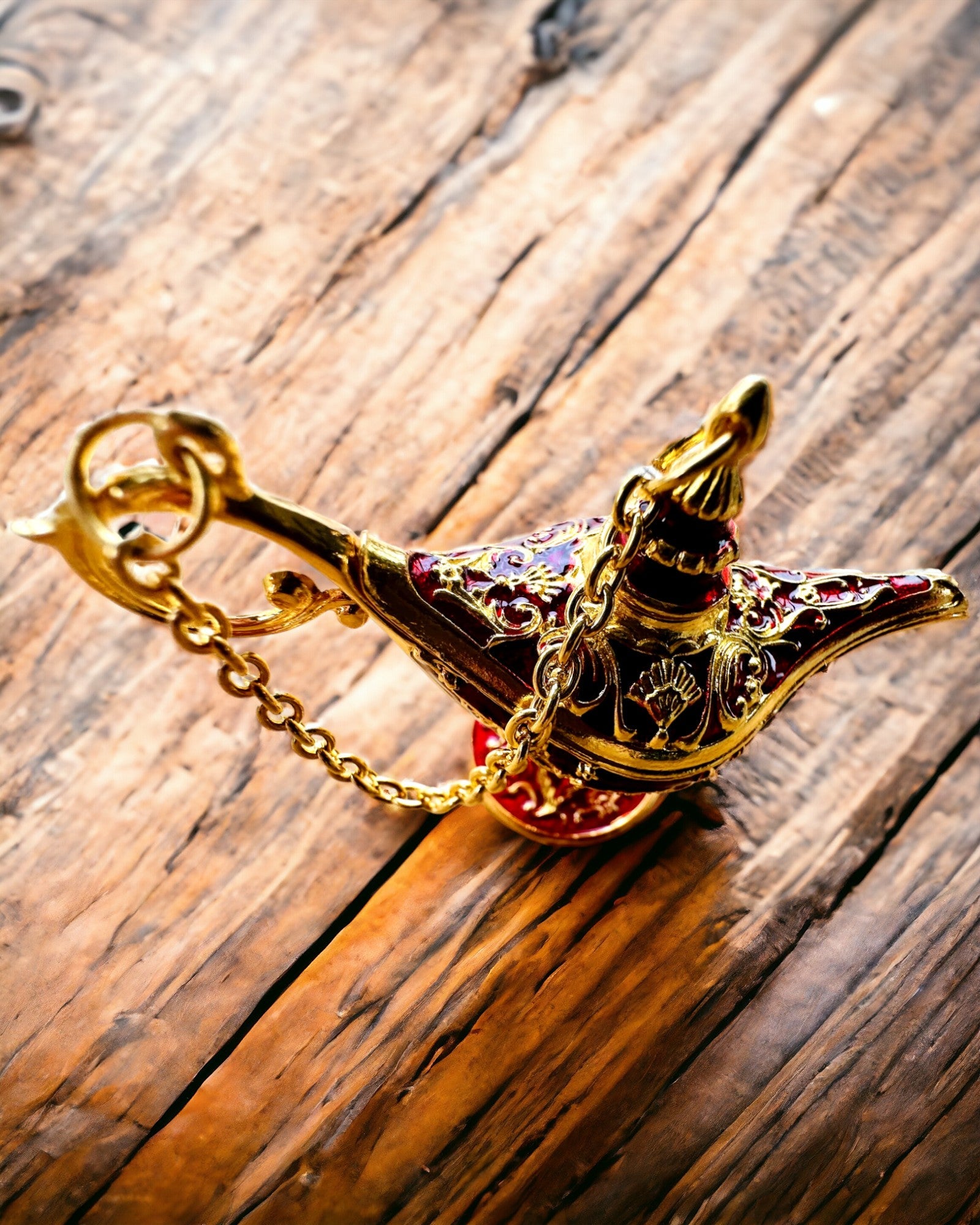 Malá 4 cm Magická Lampa Aladina, přívěsek, 6 barevných variant - Kouzelná Vzpomínka, personalizace gravírováním