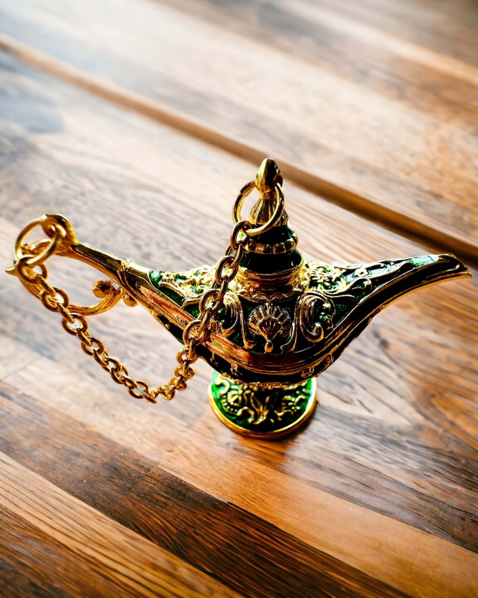 Malá 4 cm Magická Lampa Aladina, přívěsek, 6 barevných variant - Kouzelná Vzpomínka, personalizace gravírováním