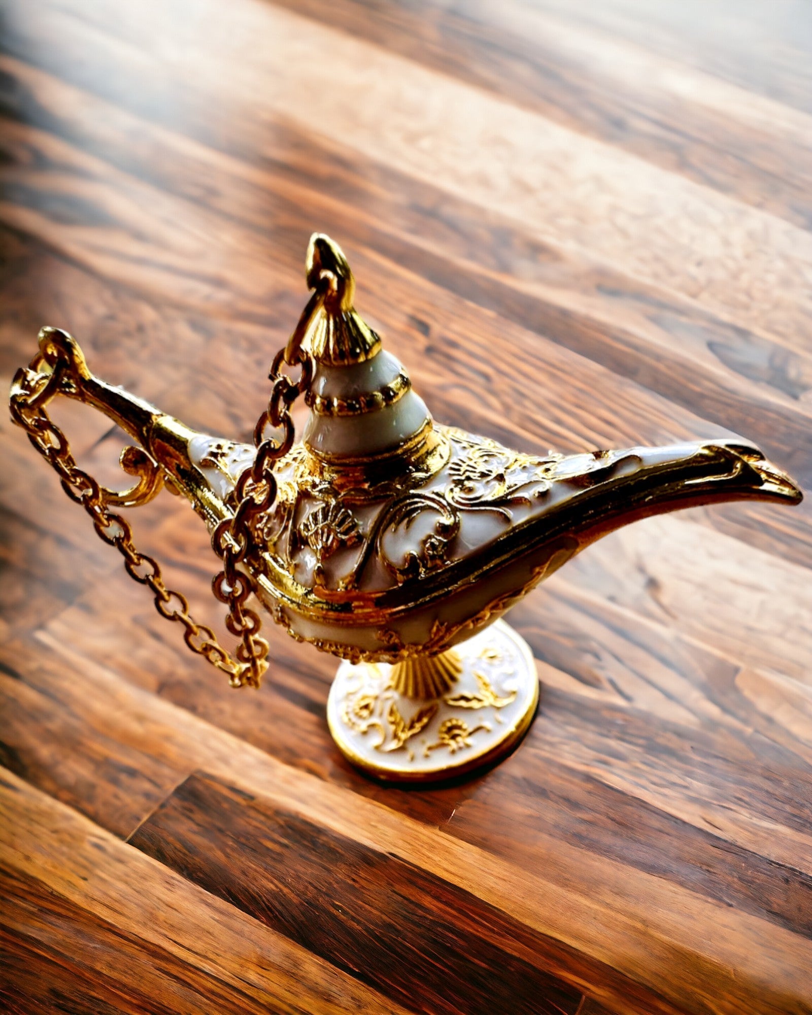 Malá 4 cm Magická Lampa Aladina, přívěsek, 6 barevných variant - Kouzelná Vzpomínka, personalizace gravírováním