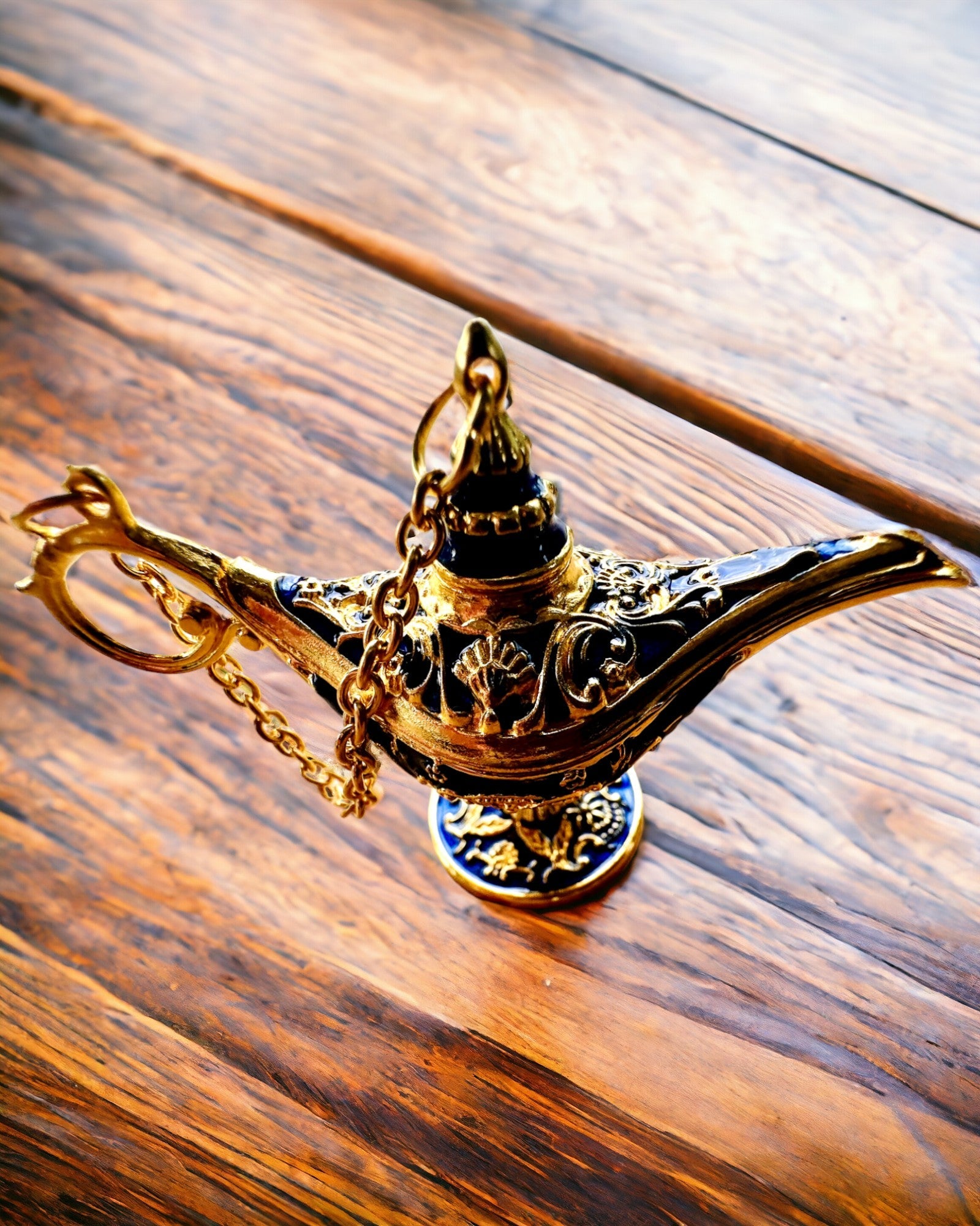 Malá 4 cm Magická Lampa Aladina, přívěsek, 6 barevných variant - Kouzelná Vzpomínka, personalizace gravírováním