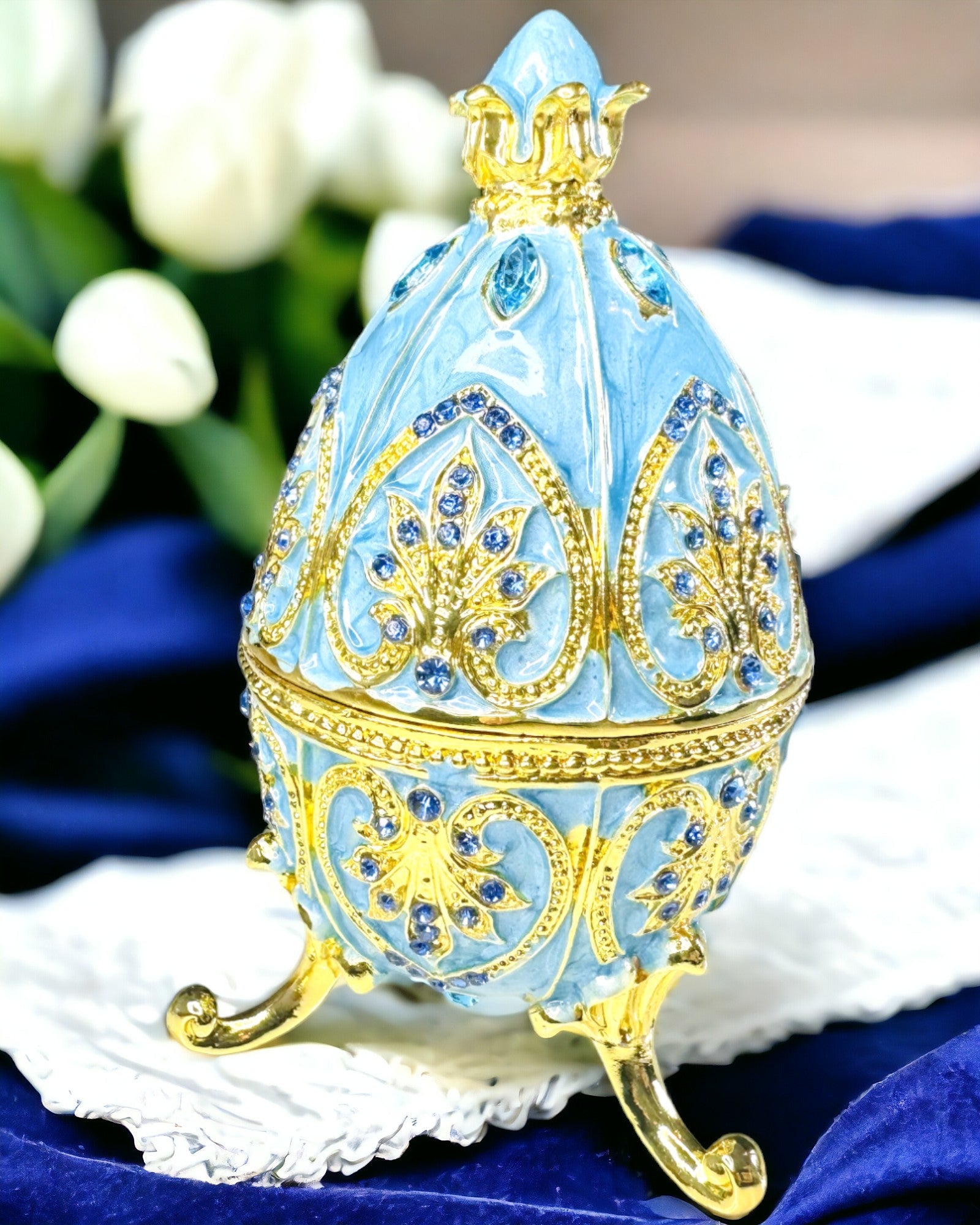 Niebiańské vejce Fabergé – Smaltovaný organizér na šperky - barva nebeská modř. Personalizace gravírováním