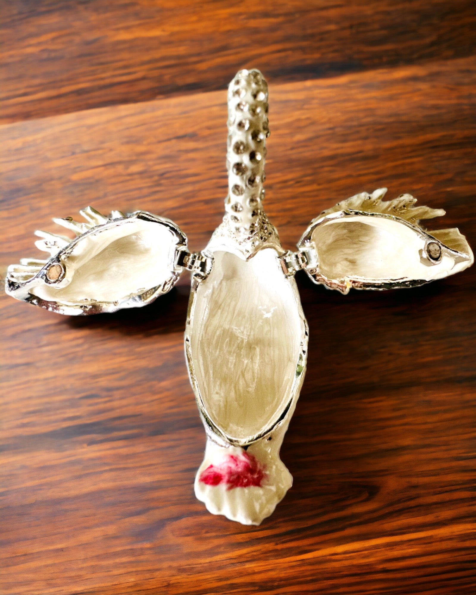 Elegantní šperkovnice "Labutí klenot" - personalizace gravírováním