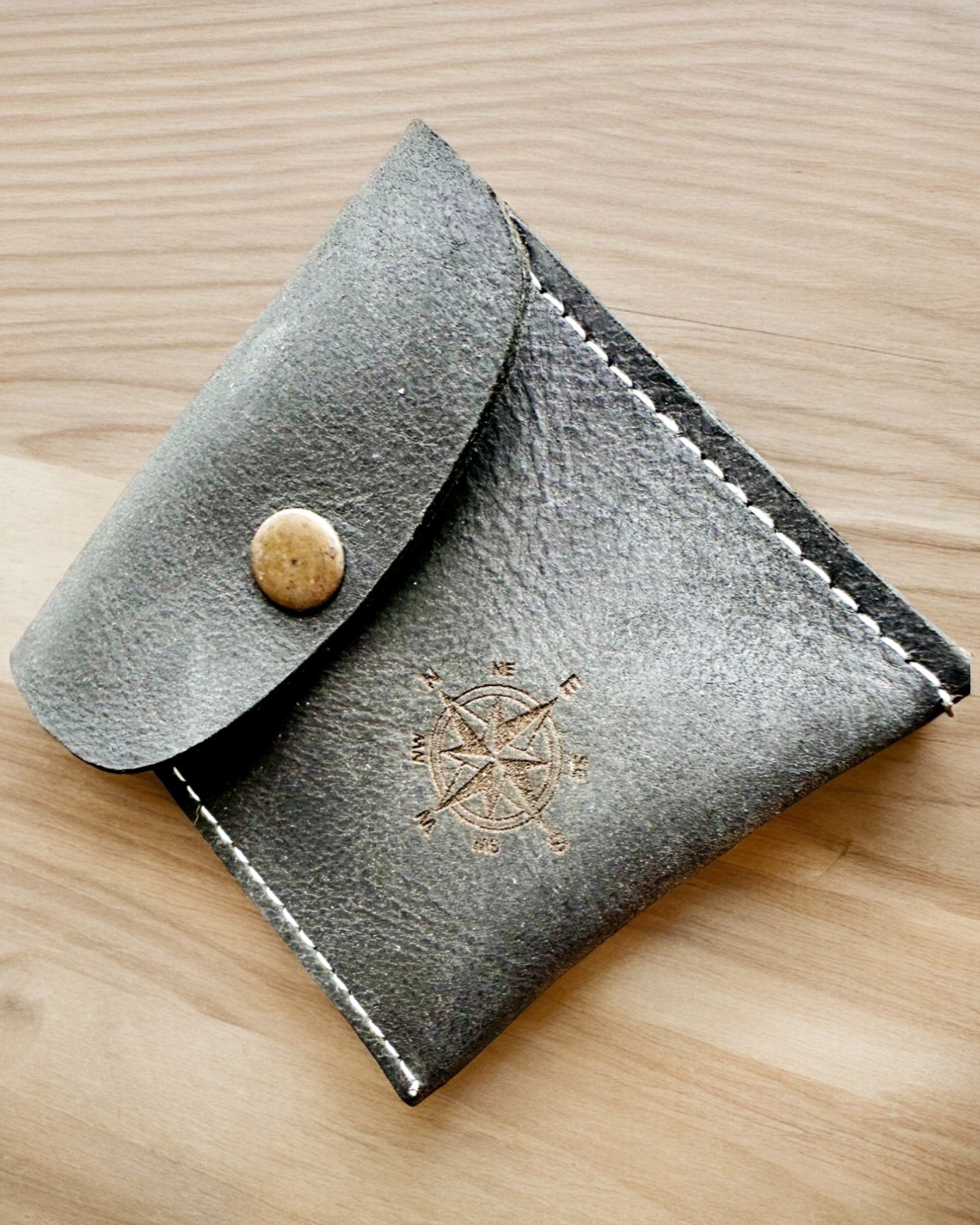 Pouzdro na kapesní hodinky nebo kompas Cestovatel - možnost personalizace gravírováním