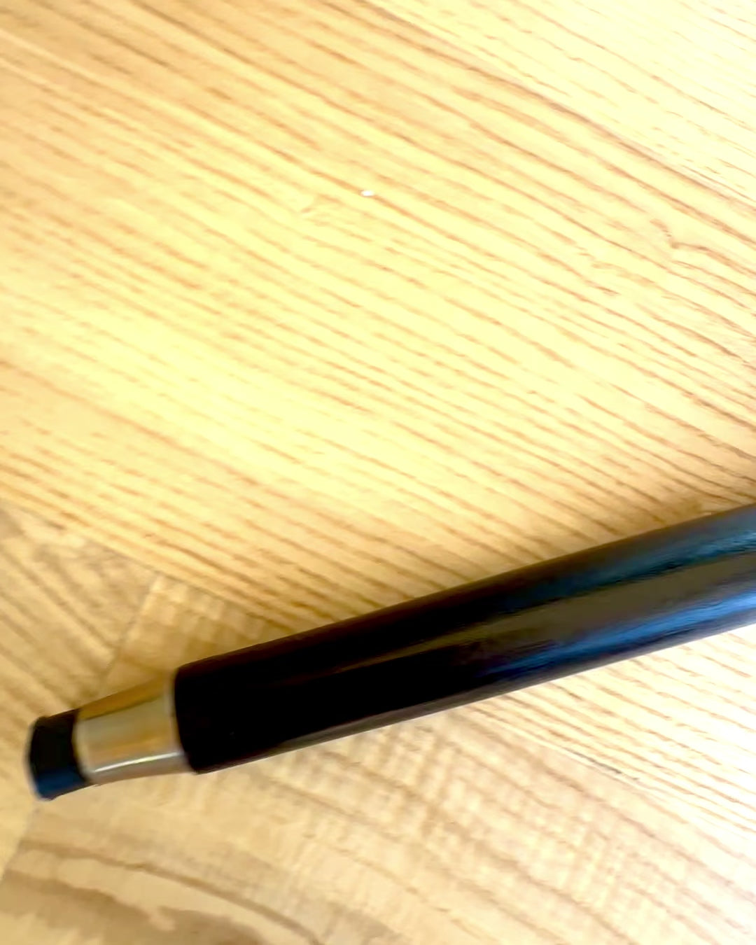 Hůl na procházky "Bílý Diamant" - Dřevěná Ručně vyrobená, možnost gravírování