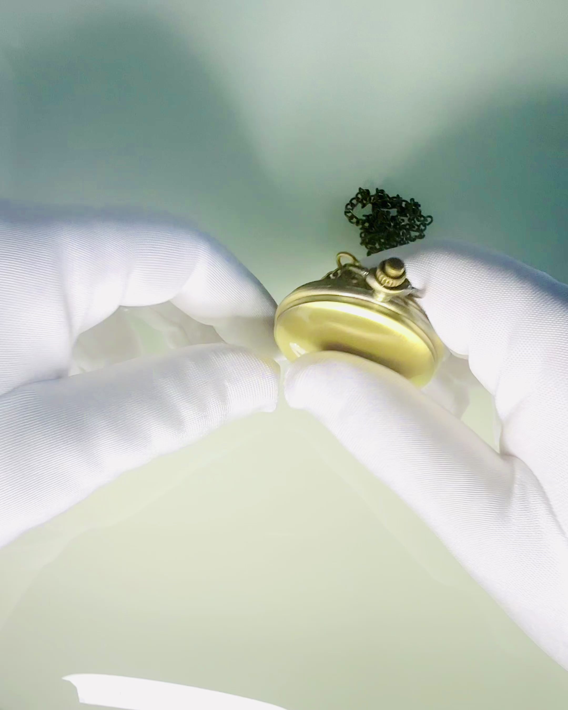 Kapesní hodinky ve vintage stylu s možností personalizace - kartáčované zlato