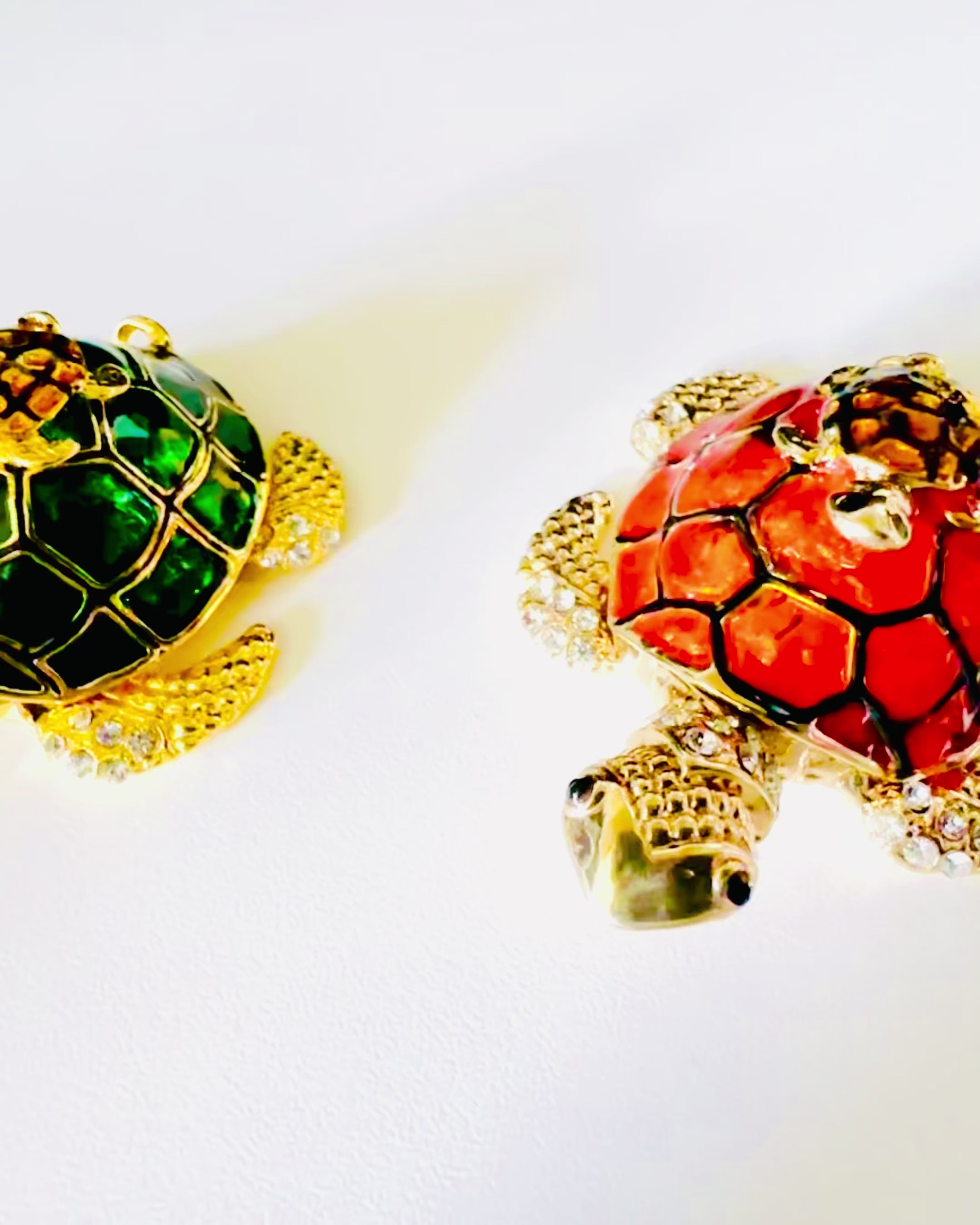 Szkatułka "Želví rodinka" - barva zelená, personalizace gravírováním