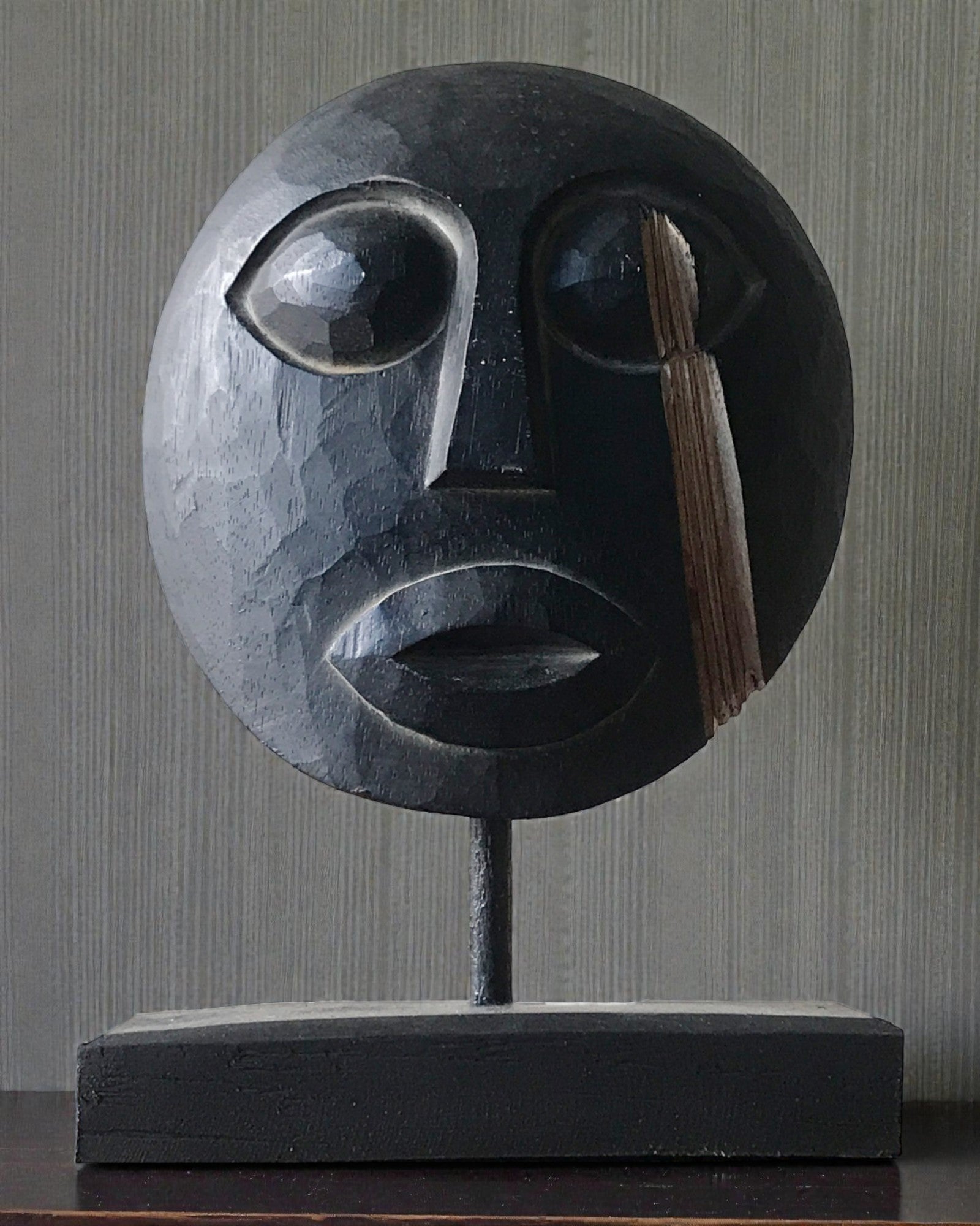 Timorská maska Strážce předků 27x20 cm – černá