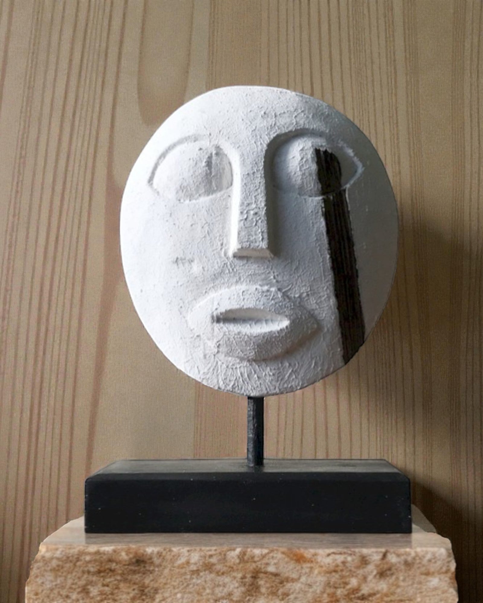 Timorská maska Strážce předků 27x20 cm – Bílá