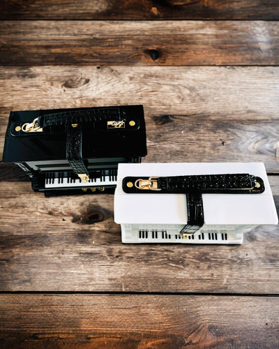 Dámská kabelka „Elegantní Klavír“ v černé a bílé barvě