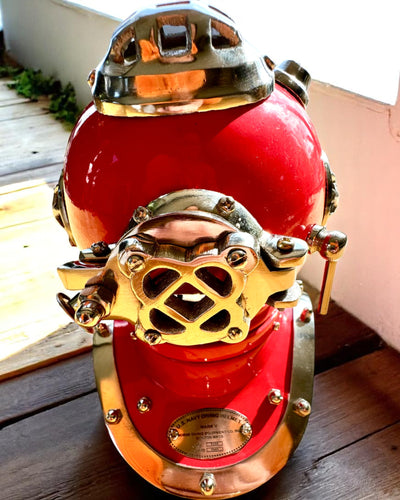 Helma Objevitele Hlubin - Sběratelská Edice s Možností Gravírování, 35 cm, dárek pro hasiče nebo potápěče