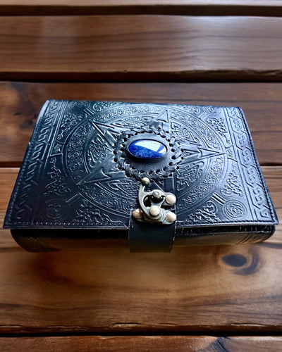 Premium Dziennik, Antyczny wzór, Notatnik Skórzany "Magiczna Kronika"200 stron, 2 warianty do wyboru, personalizacja grawerem