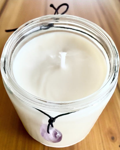 Intenční sójová svíčka Ametyst – klid, harmonie a očista, 250 ml, možnost personalizace jako dárek