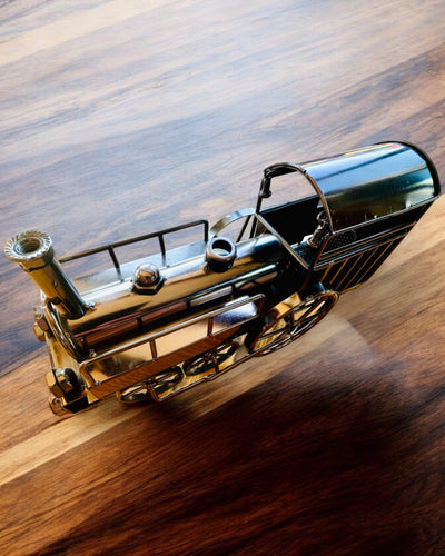 Lokomotywa z żelaza „Retro Express” – dekoracja, model, ręcznie wykonana z możliwością grawerowania na prezent