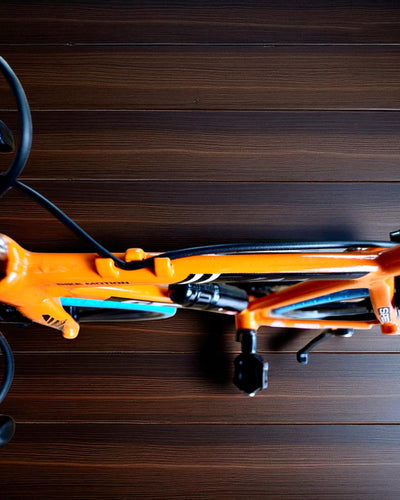 Miniaturní kovový model jízdního kola sběratelský "Speed Rider 1.2" – personalizace gravírováním jako dárek, 2 barevné varianty