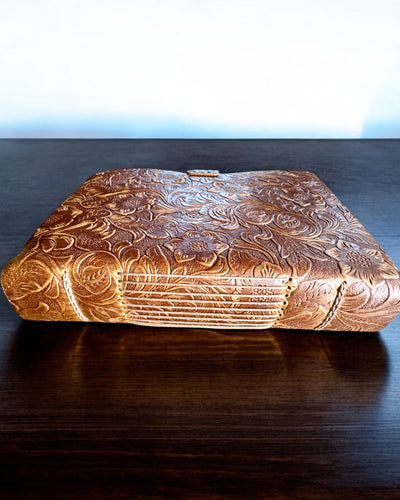 Kožený Zápisník Vintage „Floralis” – ručně ražený, 400 stran, možnost gravírování, 2 varianty