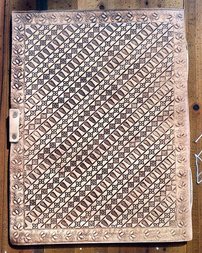 Kožená kniha vzpomínek Dědictví – personalizovaný zápisník 25 × 33 cm