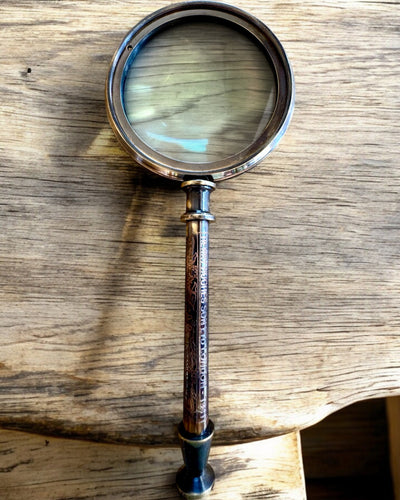 Mosazná lupa Navigator 1941 s koženým pouzdrem – ručně vyrobená, prémiová, možnost personalizace jako dárek