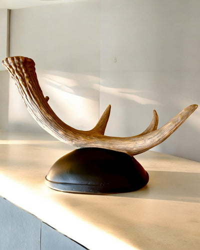 Rohatý stojan na víno "Jeleň" s možností gravírování jako dárek