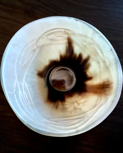 Valknut Ručně vyrobený malý hrnek z rohu buvola s nordickými symboly, možnost personalizace na dárek gravírováním