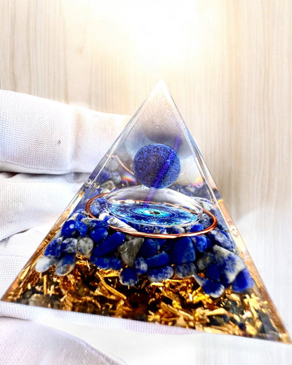 Orgonitová energetická pyramida "Zenith" s Lapis Lazuli, ideální jako dárek