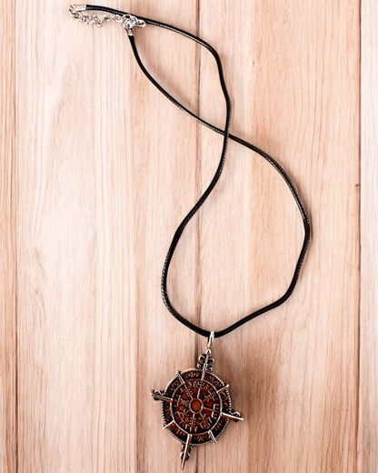Amulet "Wojownik Północy" - Kompas Vikinga, možnost personalizace gravírováním jako dárek, 2 varianty na výběr
