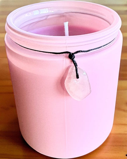 Świeca sojowa intencyjna Kwarc Różowy – miłość, harmonia i spokój serca, 250 ml, możliwość personalizacji na prezent