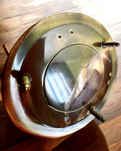 Kapitánský kompas „Objevitel 2“ - možnost personalizace gravírováním jako dárek, 2 barevné varianty na výběr