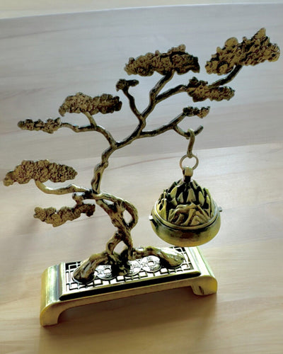Elegantní kovový držák na kadidlo Bonsai - možnost personalizace gravírováním jako dárek
